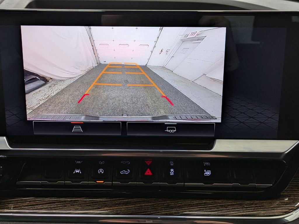 Used 2023 GMC Sierra 1500 SLE w/ Enhanced Capability Package AWD/4WD image 10