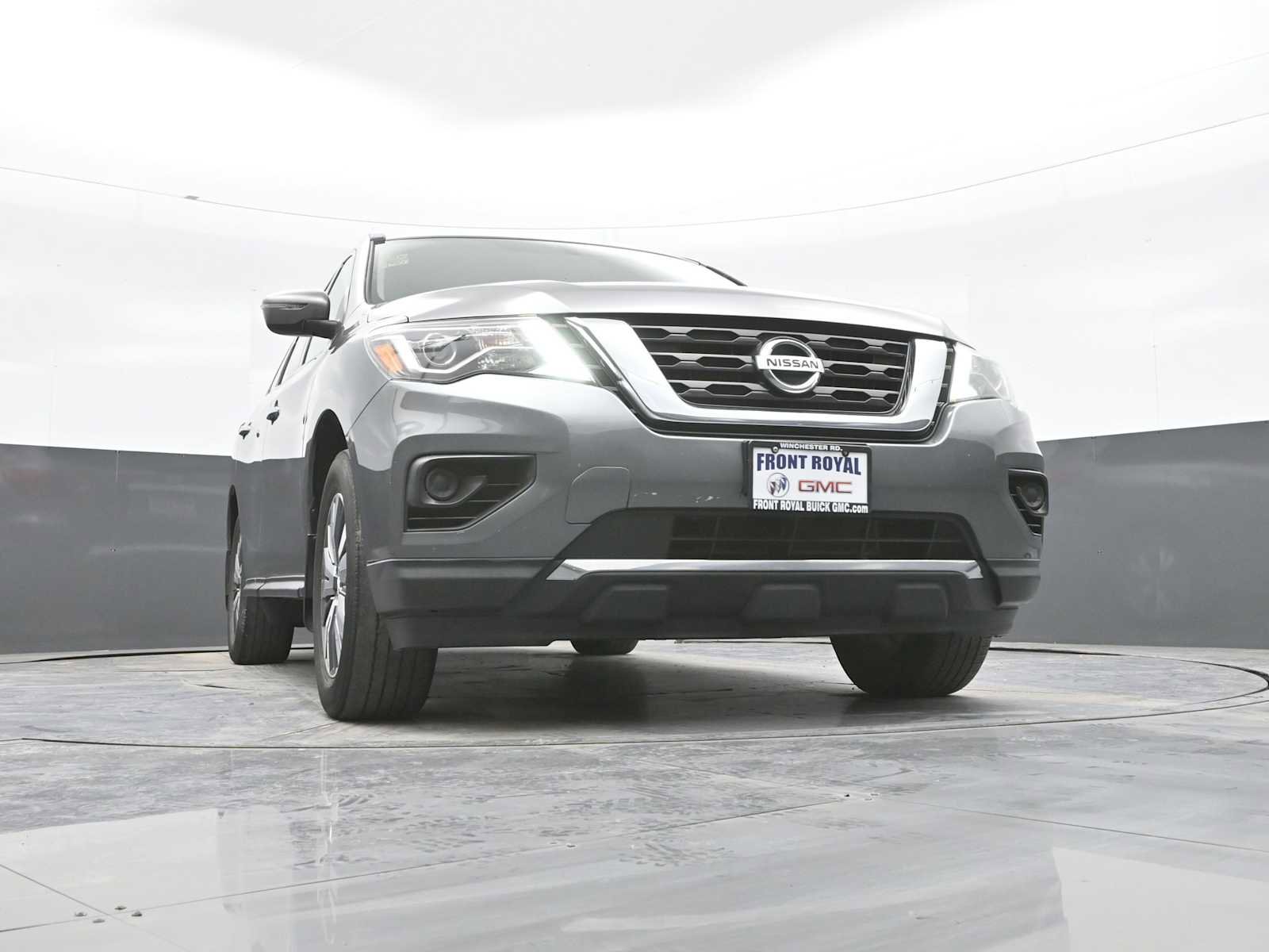 Used 2020 Nissan Pathfinder S image 37