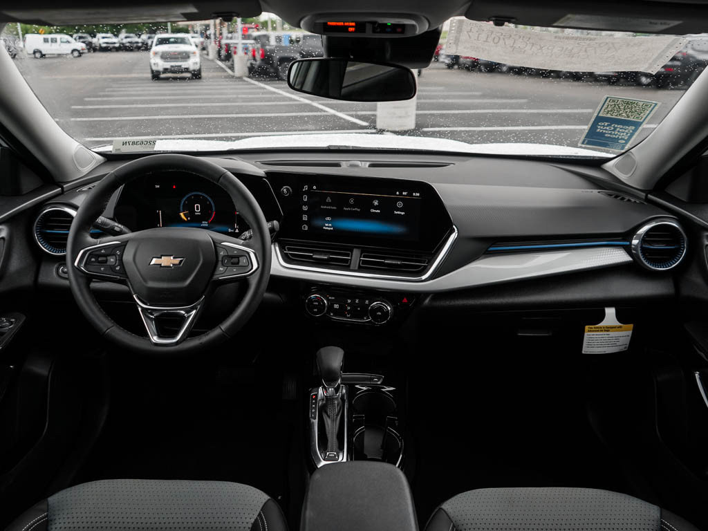 New 2026 Chevrolet Trax LT w/ LT Convenience Package FWD image 12