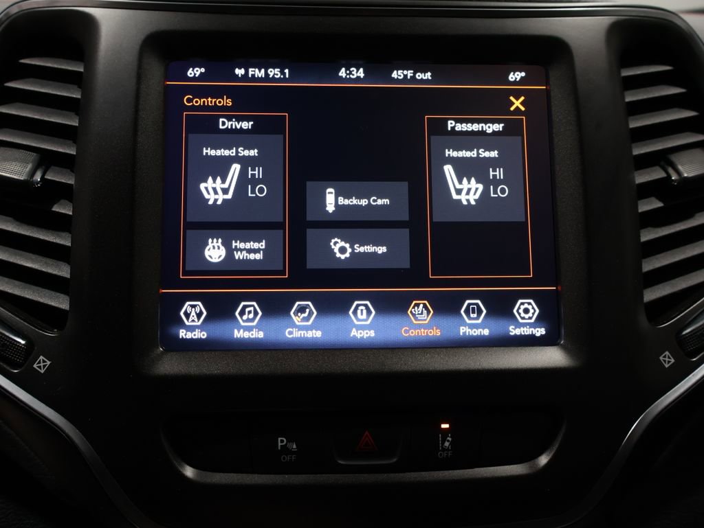 Used 2021 Jeep Cherokee Trailhawk image 31