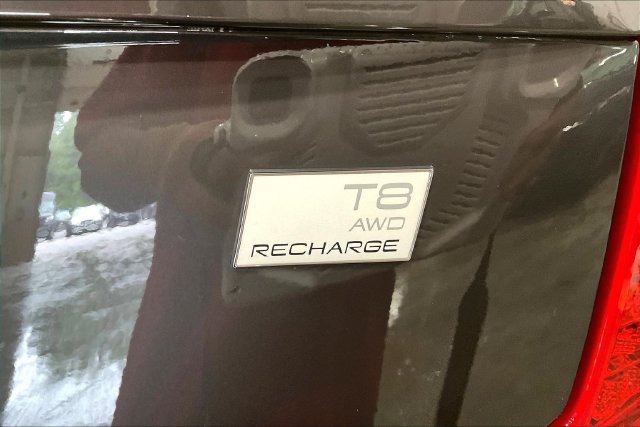 Certified 2024 Volvo XC90 T8 Ultimate w/ Protection Package Premier AWD/4WD image 11
