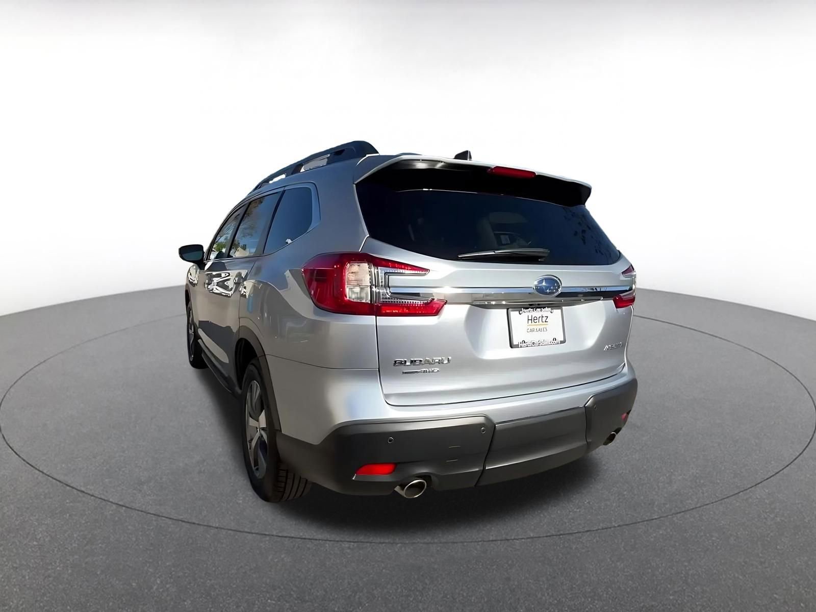 Used 2024 Subaru Ascent Premium w/ Convenience Package image 11