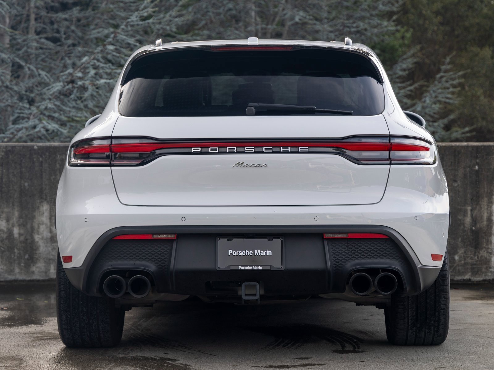 Certified 2023 Porsche Macan image 10