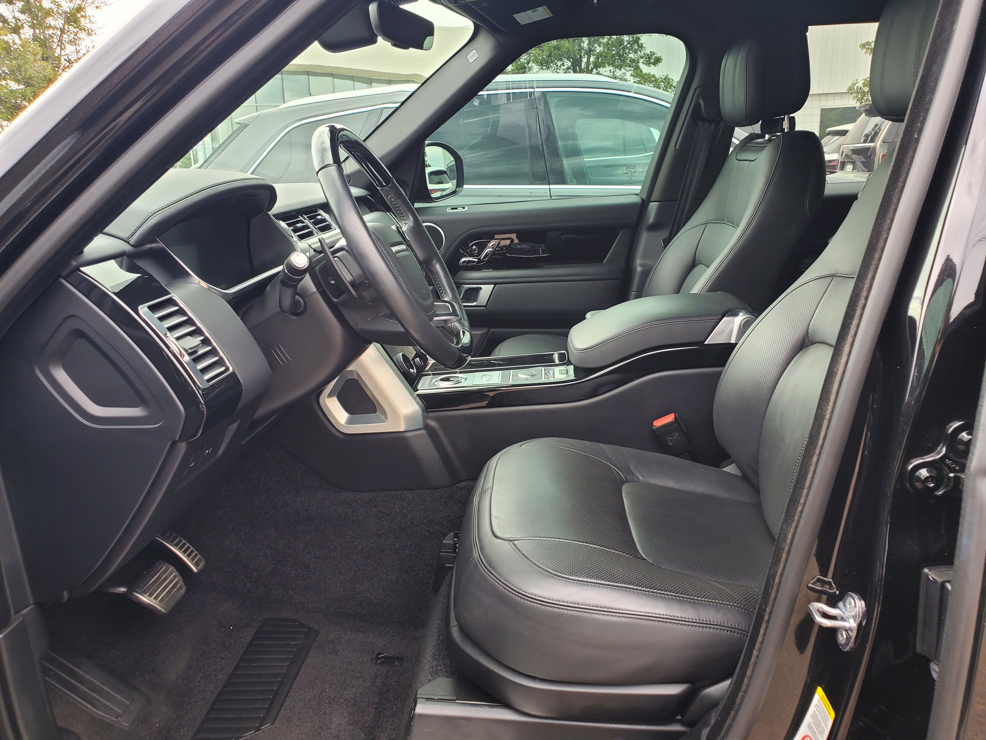 Used 2021 Land Rover Range Rover Westminster Edition AWD/4WD image 9