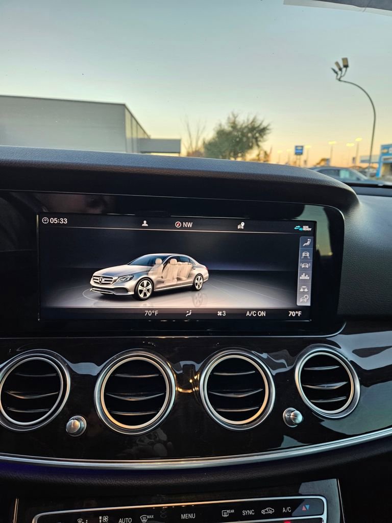 Used 2019 Mercedes-Benz E 300 image 17