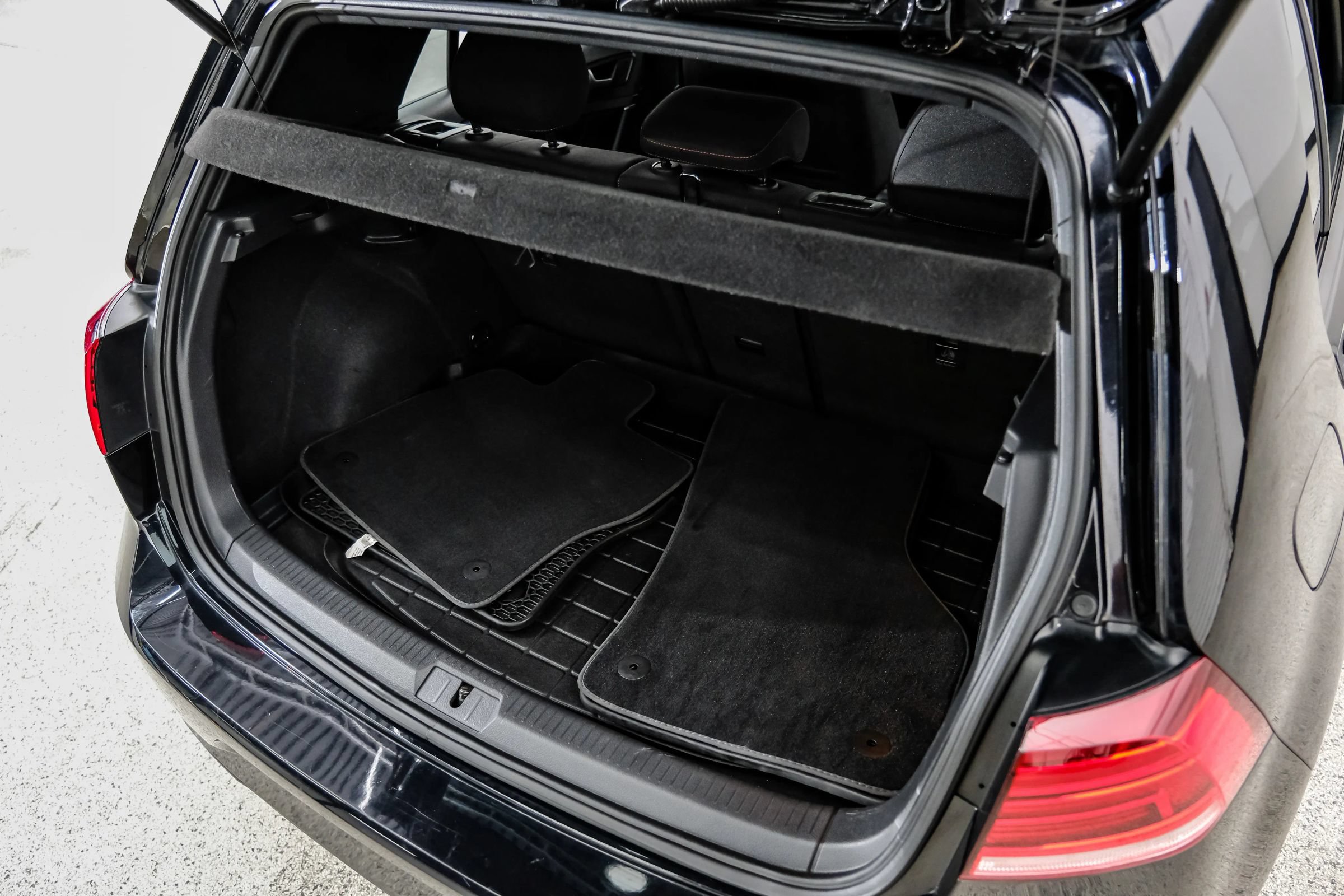 Used 2019 Volkswagen GTI S w/ Driver Assistance Package FWD image 63