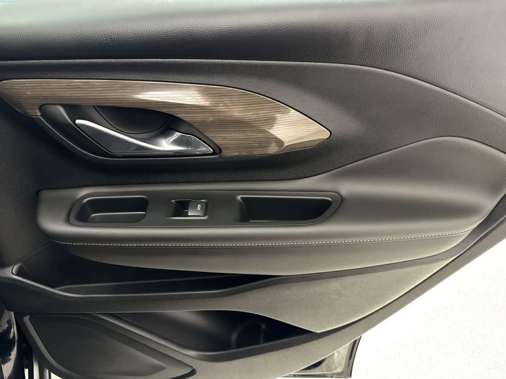 Certified 2023 GMC Terrain Denali w/ Black Diamond Edition image 20