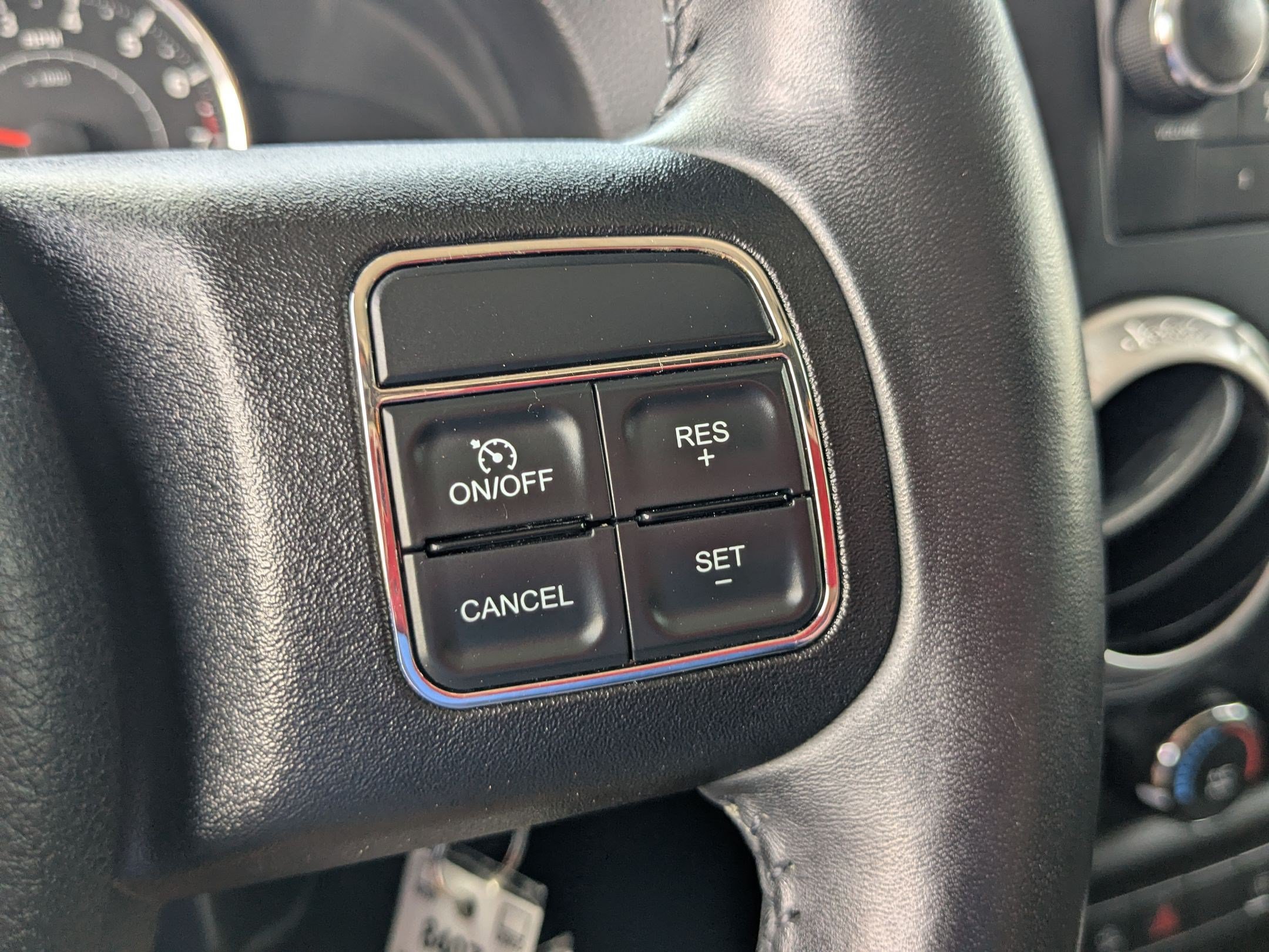 Used 2013 Jeep Wrangler Rubicon w/ PWR Convenience Group AWD/4WD image 21