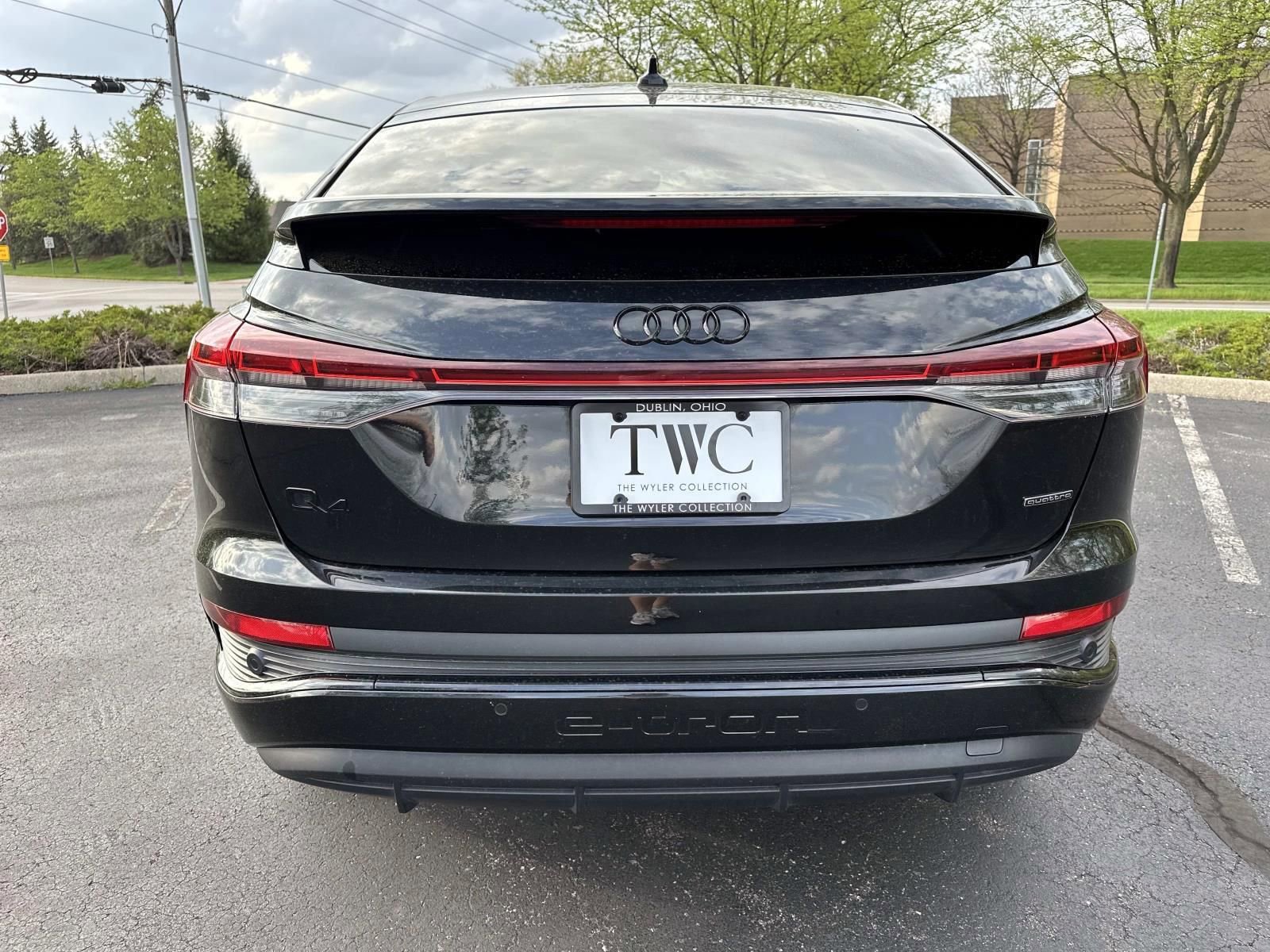 Used 2023 Audi Q4 e-tron Premium Plus w/ Premium Plus image 6