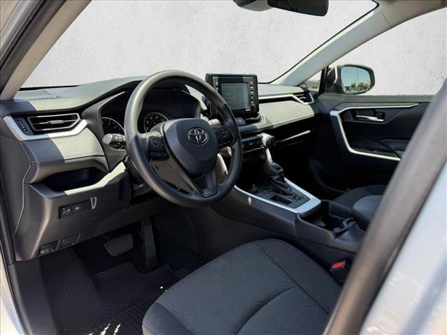 Used 2021 Toyota RAV4 XLE FWD image 10