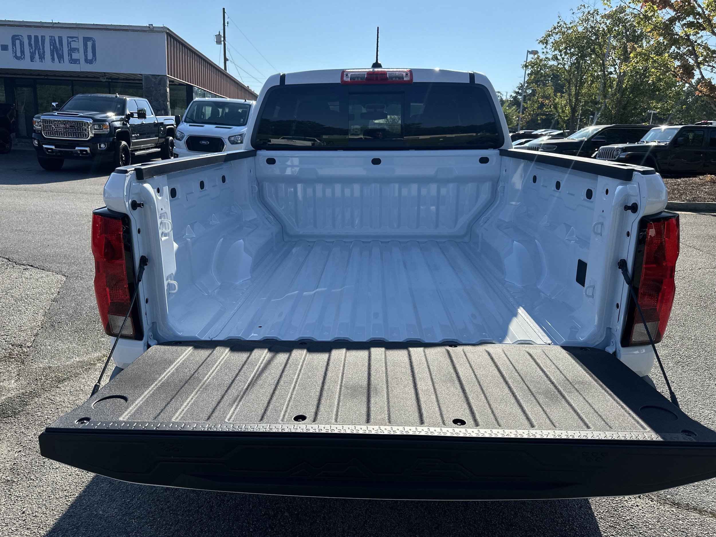 New 2026 Chevrolet Colorado W/T w/ WT Custom Package RWD image 18