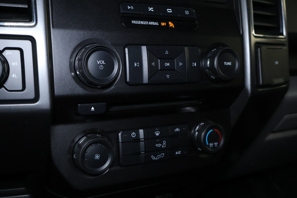 Used 2018 Ford F150 XLT AWD/4WD image 27