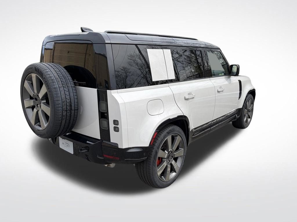 New 2026 Land Rover Defender 110 X AWD/4WD image 8