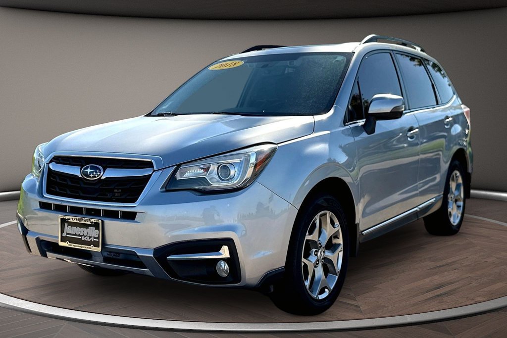 Used 2018 Subaru Forester 2.5i Touring AWD/4WD image 3