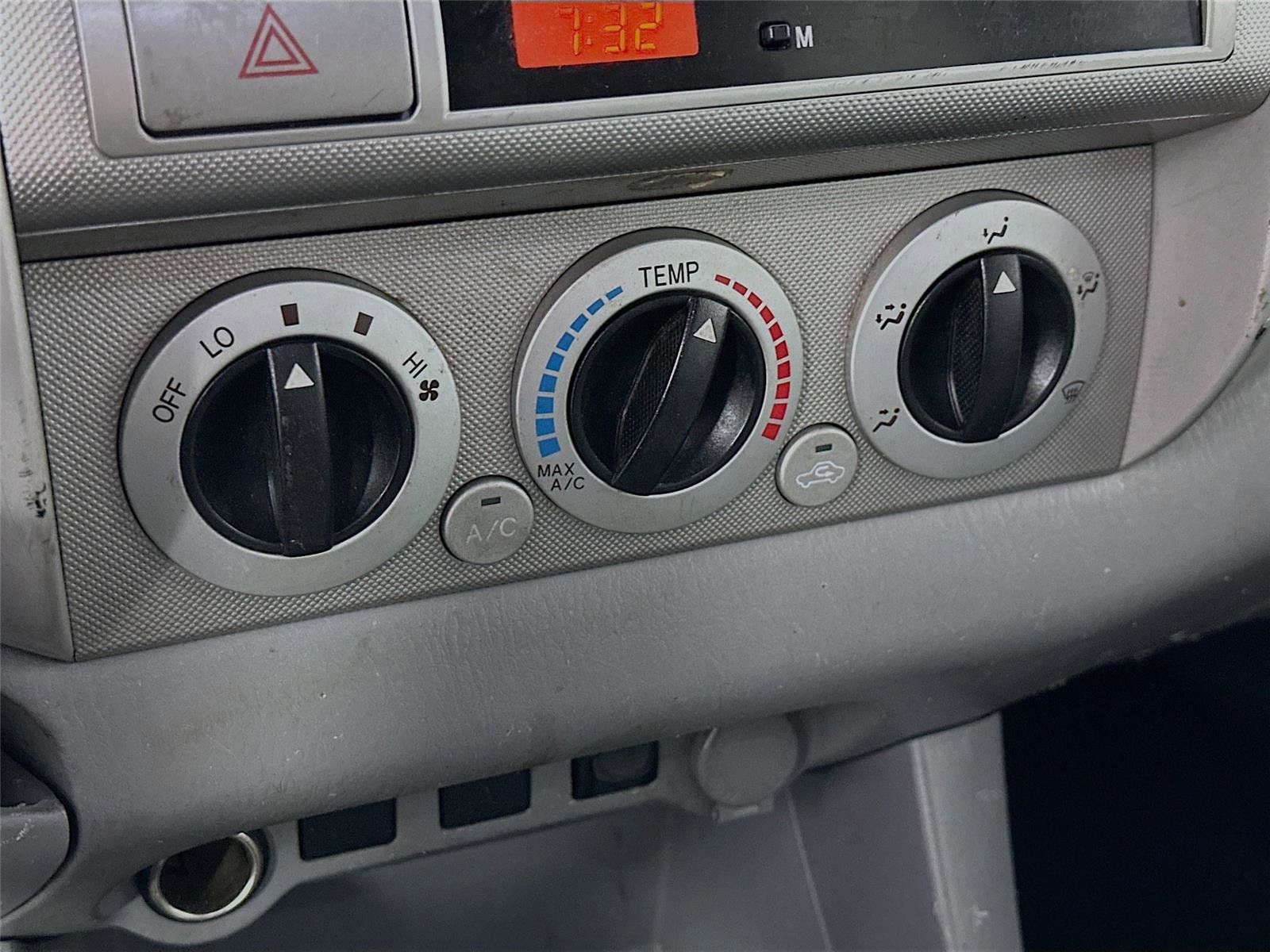 Used 2009 Toyota Tacoma 4x4 Double Cab image 15