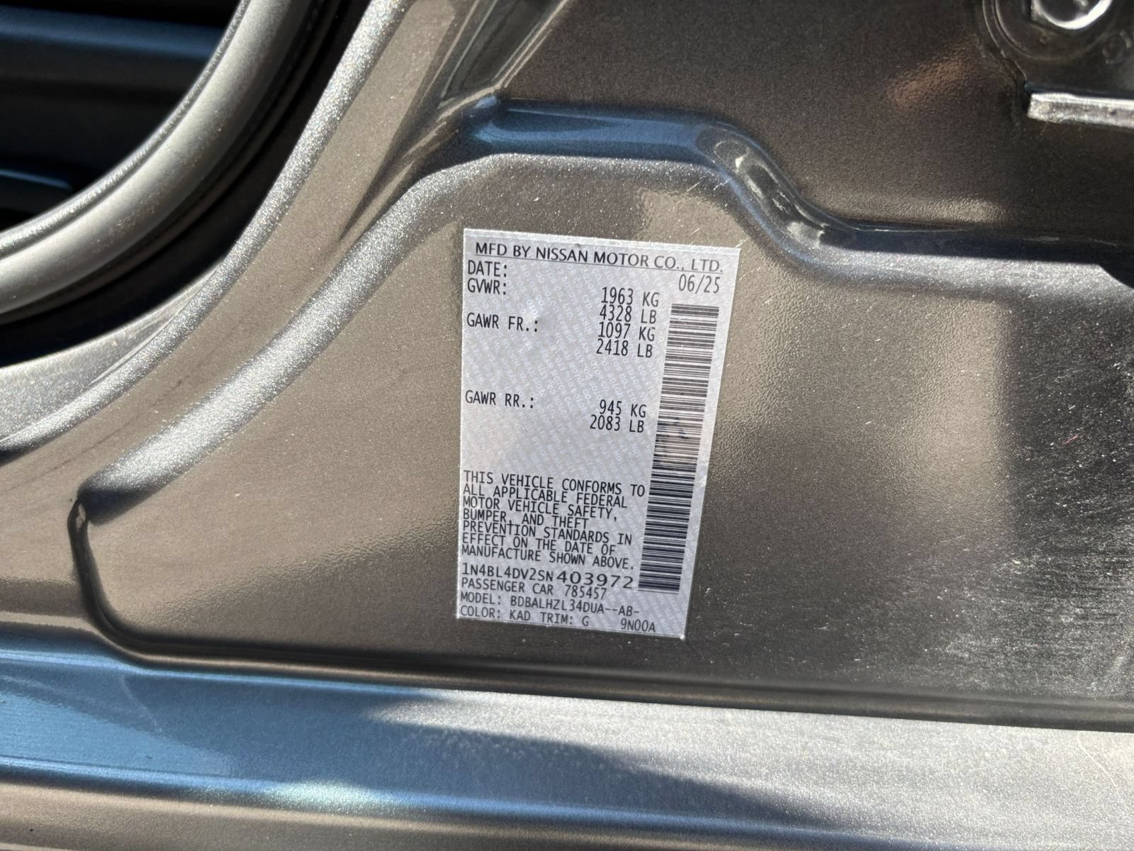 Used 2025 Nissan Altima 2.5 SV FWD image 28