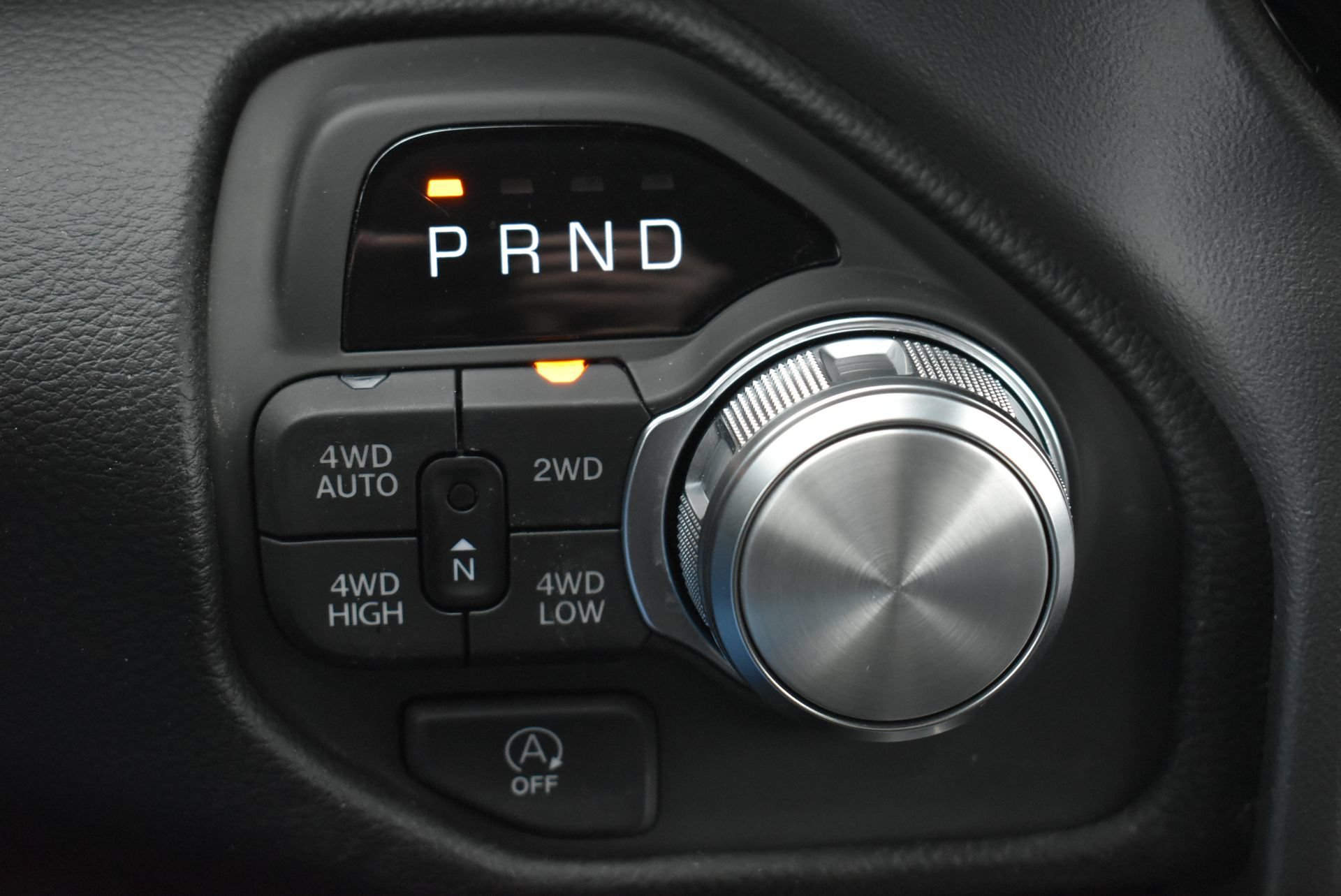 New 2026 RAM 1500 Laramie w/ Sport Appearance Package AWD/4WD image 31