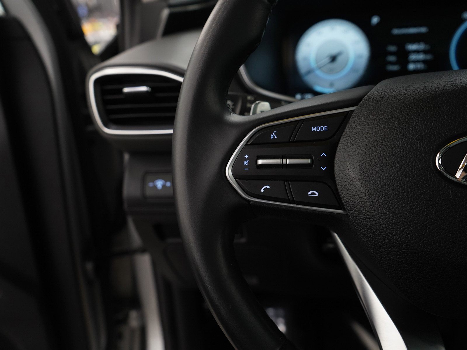 Used 2022 Hyundai Santa Fe SEL w/ Convenience + Premium Package image 20