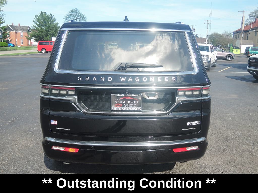 Used 2023 Jeep Grand Wagoneer Series III AWD/4WD image 10