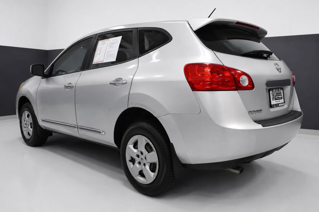 Used 2013 Nissan Rogue S FWD image 3