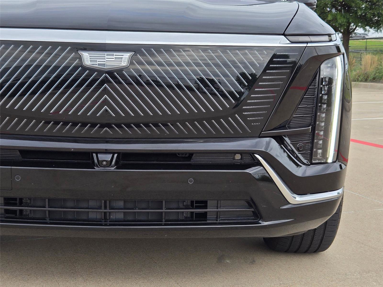 New 2026 Cadillac Vistiq Premium Luxury w/ LPO, Floor Liner Package AWD/4WD image 6