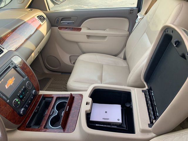 Used 2012 Chevrolet Tahoe LTZ image 36