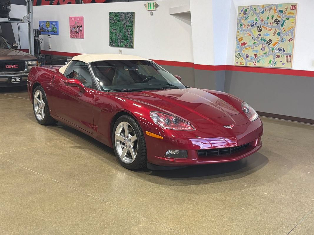 Used 2006 Chevrolet Corvette Convertible w/ Preferred Equipment Group RWD image 67