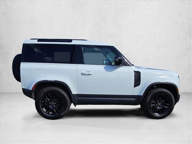 Used 2024 Land Rover Defender 90 S image 4