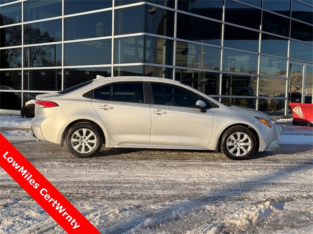 Used 2025 Toyota Corolla LE video 2