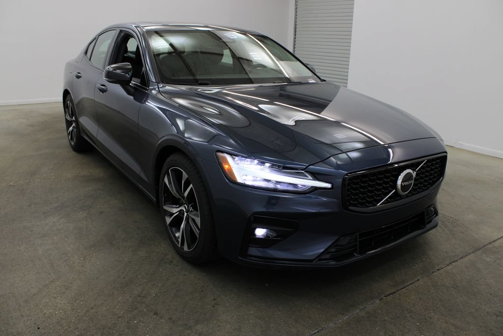 Certified 2024 Volvo S60 B5 Core FWD image 6