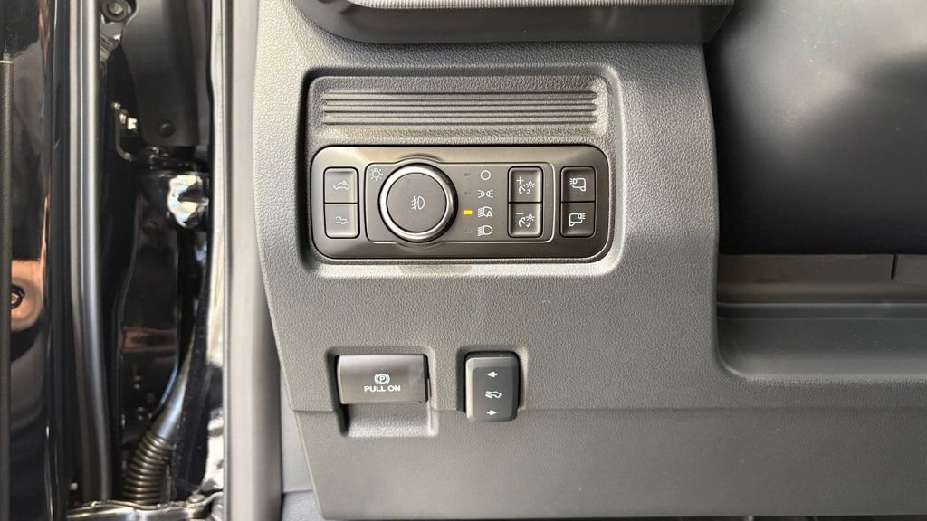 New 2026 Ford F350 Platinum AWD/4WD image 36
