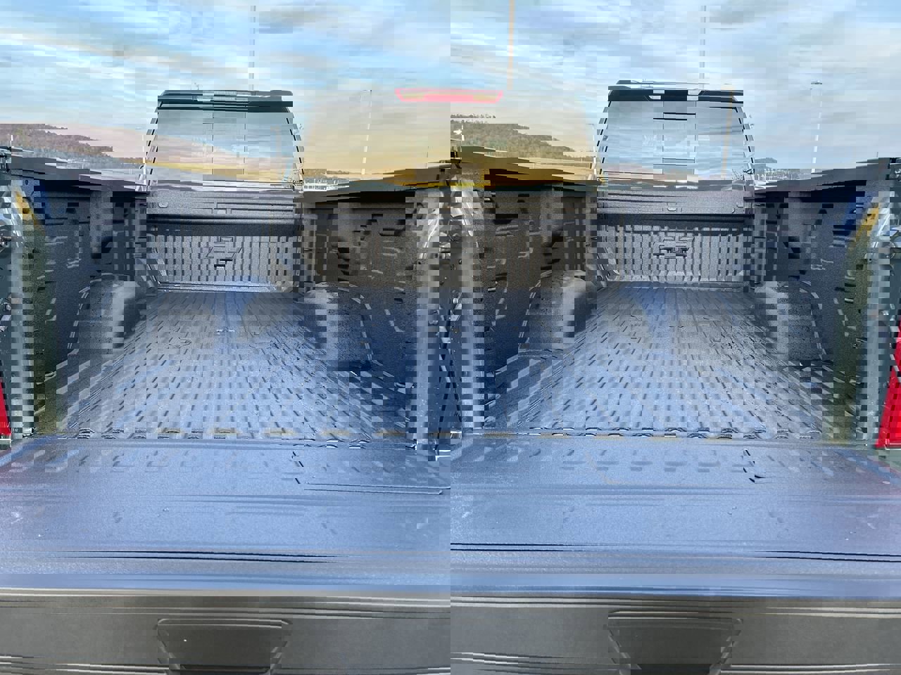 New 2026 Chevrolet Silverado 3500 LT image 9