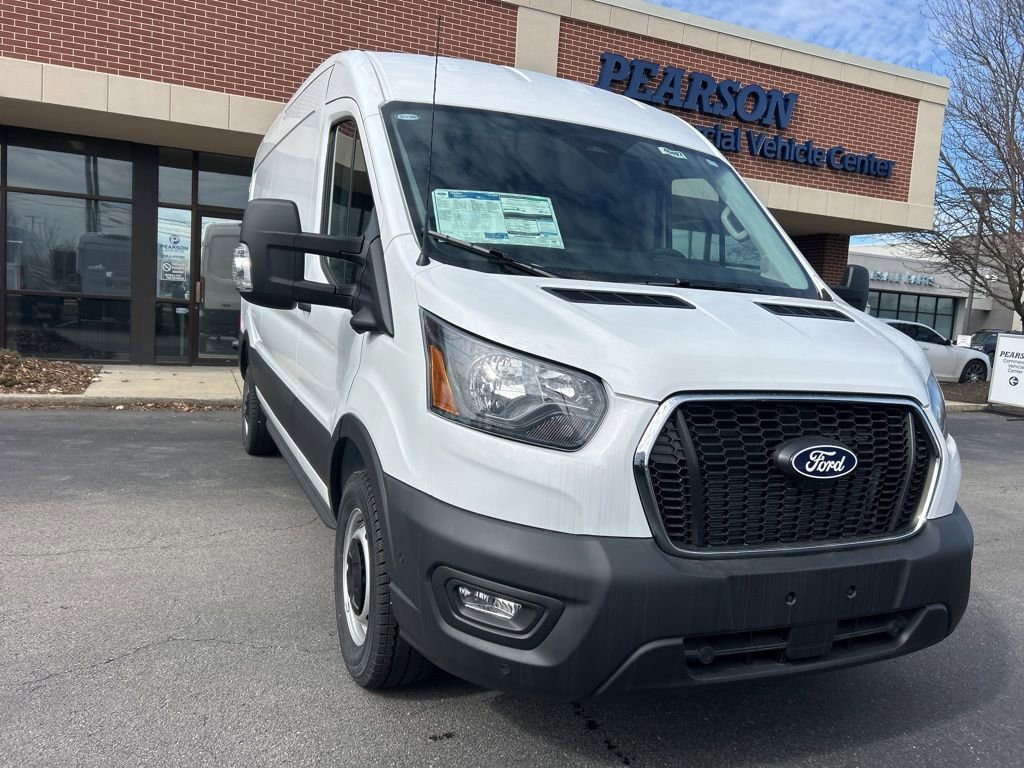 New 2026 Ford Transit 250 148 Medium Roof w/ Load Area Protection Package image 3