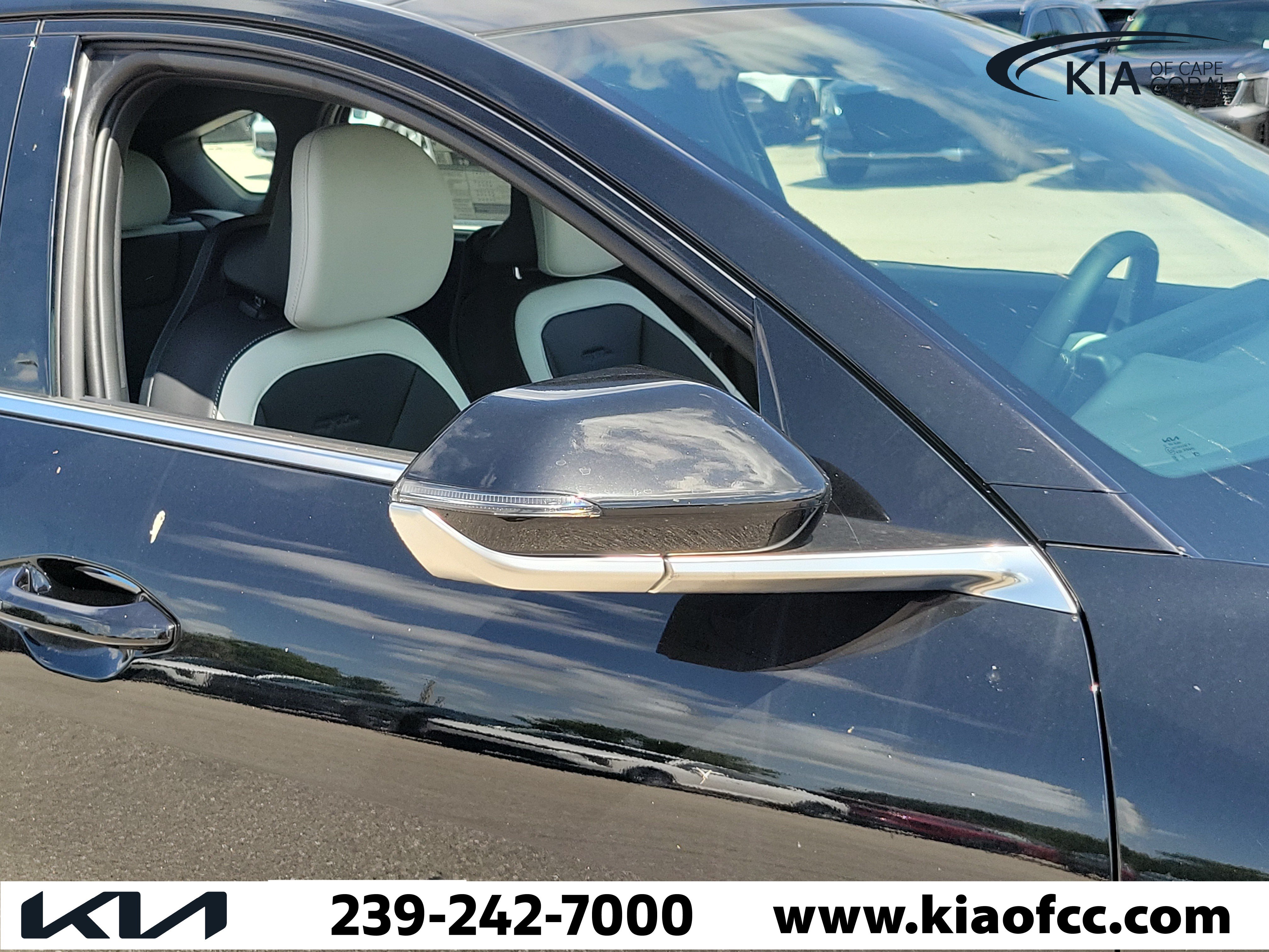 New 2026 Kia K4 GT-Line w/ GT-Line Premium Package FWD image 8