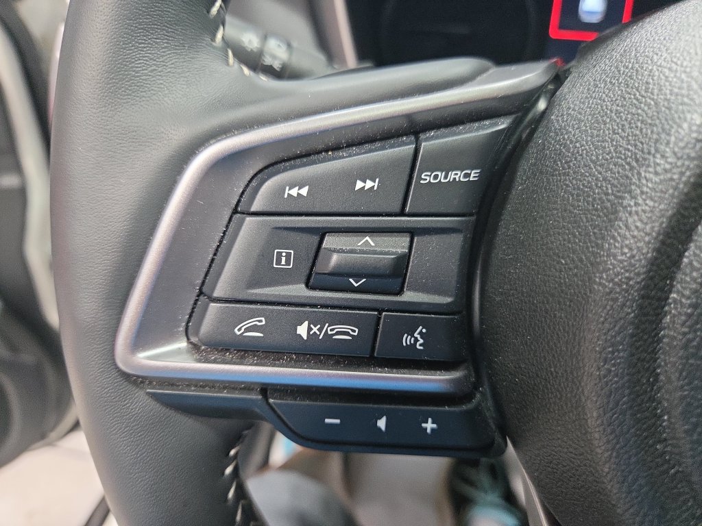 Used 2025 Subaru Outback Touring XT AWD/4WD image 34