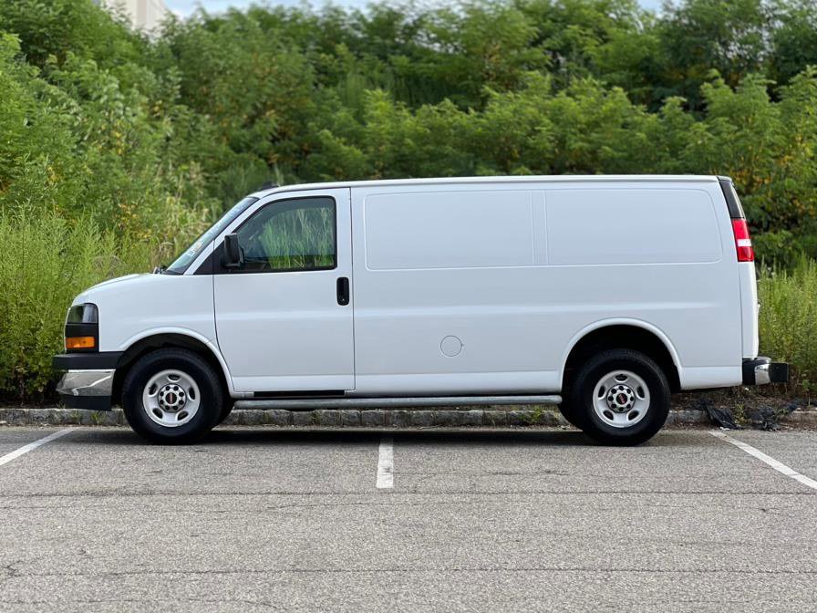 Used 2019 GMC Savana 2500 w/ Driver Convenience Package image 5