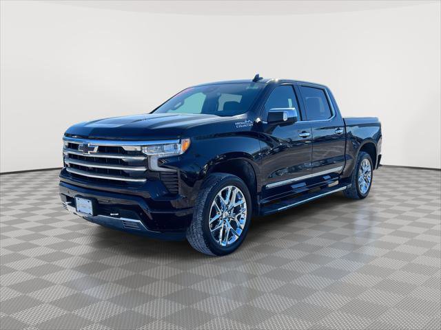 Used 2023 Chevrolet Silverado 1500 High Country image 3