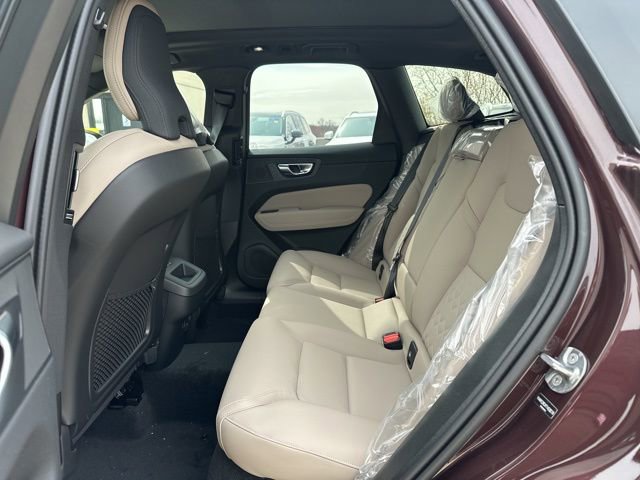 New 2026 Volvo XC60 B5 Plus w/ Climate Package image 11