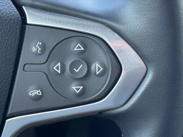 Used 2023 Chevrolet Traverse LT AWD/4WD image 16