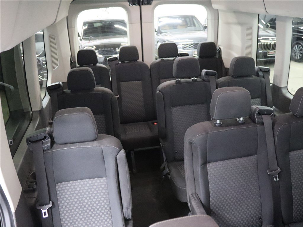 Used 2023 Ford Transit 350 XLT image 17