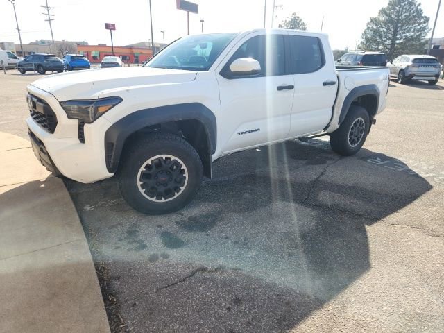 Used 2024 Toyota Tacoma TRD Off-Road image 1