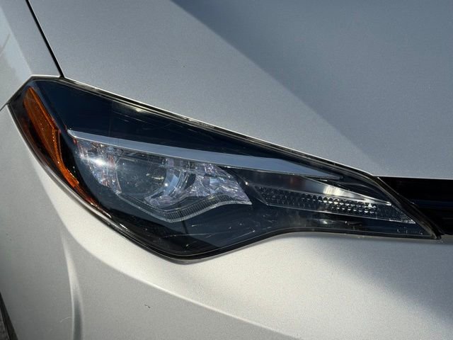 Used 2017 Toyota Corolla LE w/ Carpet Mat Package (TMS) image 16