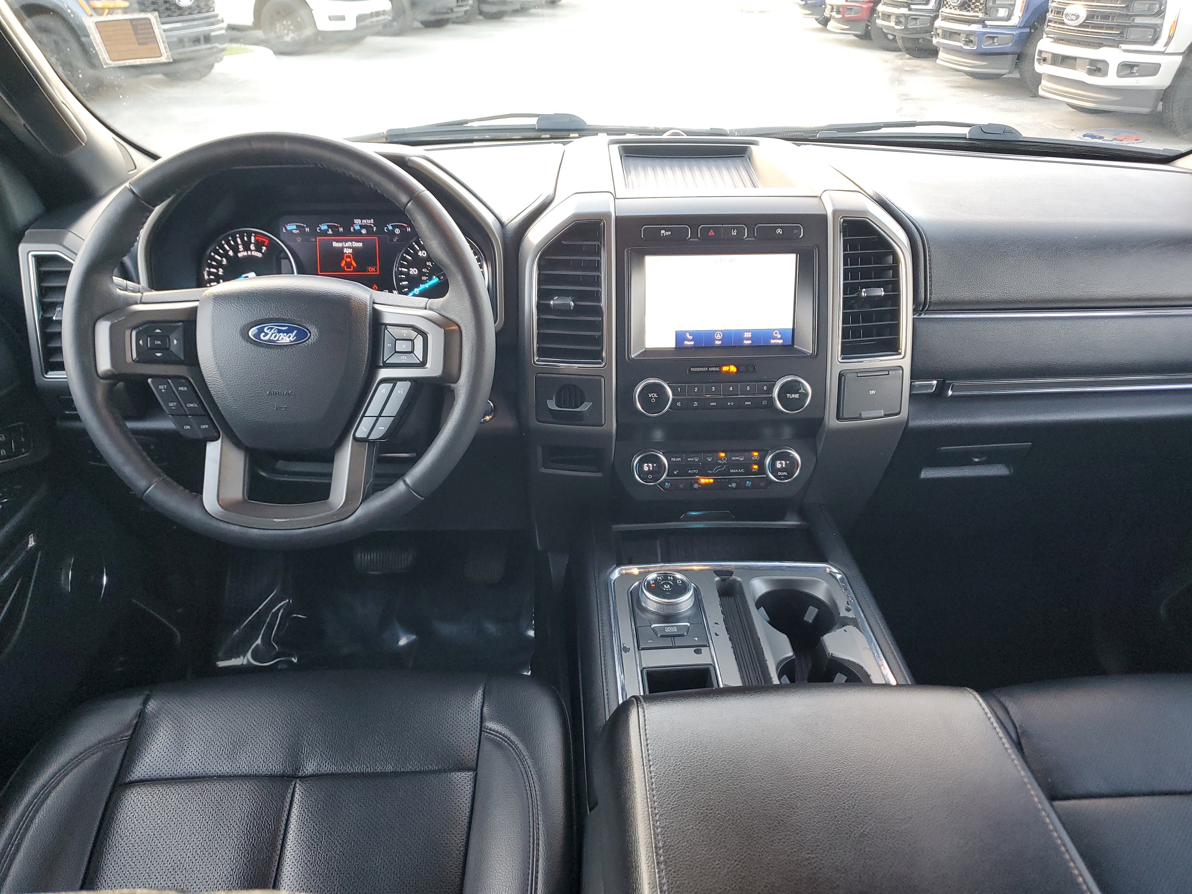 Used 2020 Ford Expedition Max XLT w/ Equipment Group 202A image 18