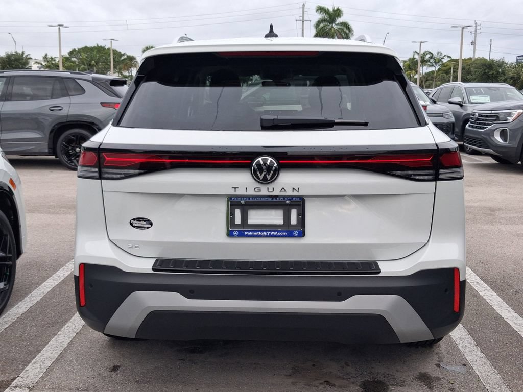 New 2026 Volkswagen Tiguan SE FWD image 4
