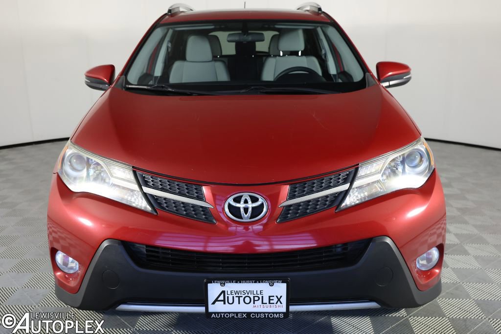 Used 2014 Toyota RAV4 XLE FWD image 2
