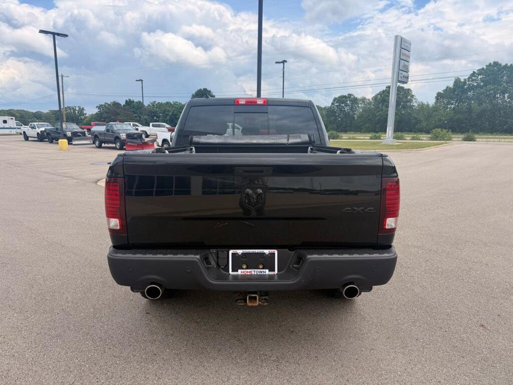 Used 2019 RAM 1500 Classic Warlock AWD/4WD image 4
