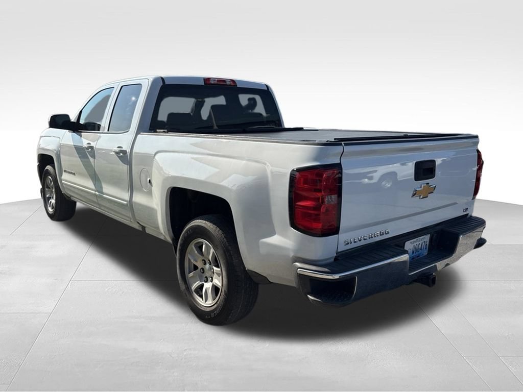 Used 2019 Chevrolet Silverado 1500 LT RWD image 3