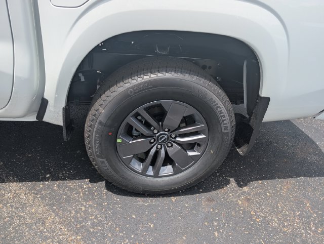 New 2026 Nissan Frontier SV w/ SV Convenience Package AWD/4WD image 24