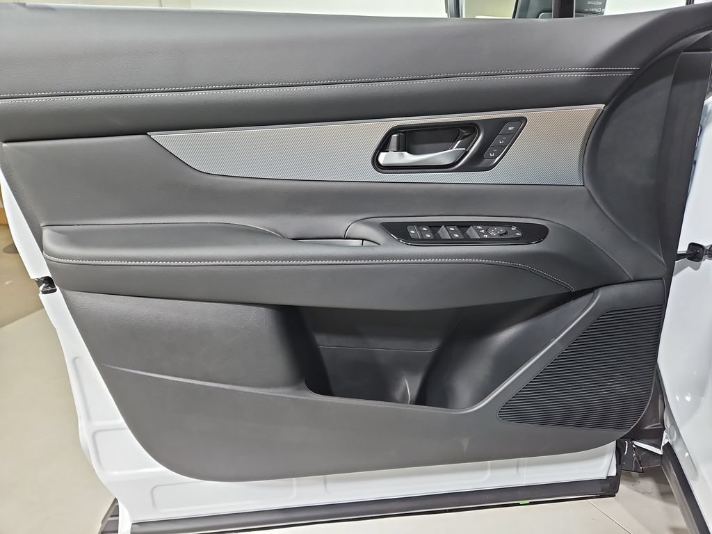 New 2026 Nissan Murano Platinum w/ Cargo Package AWD/4WD image 10