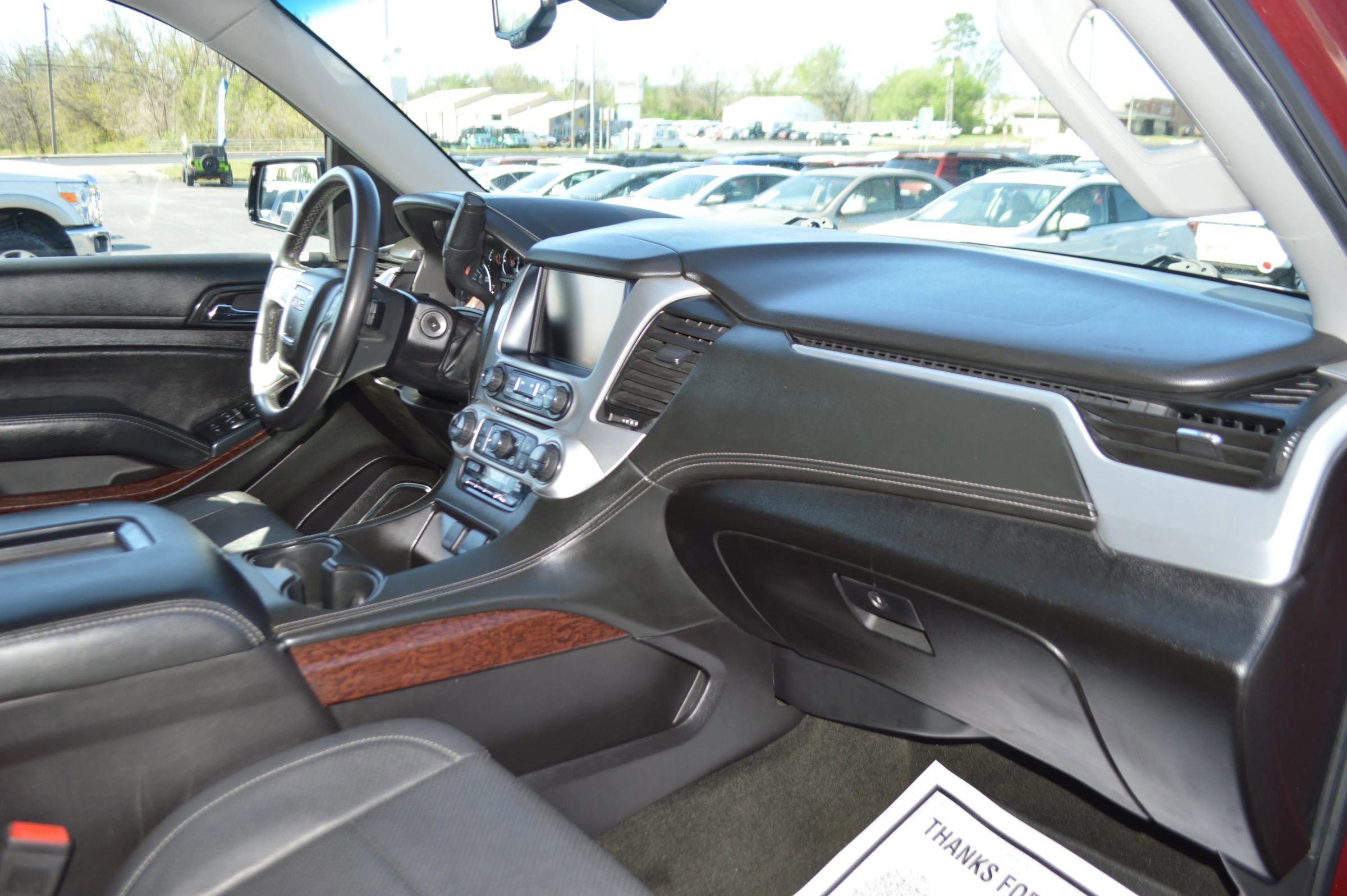 Used 2017 GMC Yukon XL SLE w/ SLE Value Package AWD/4WD image 24